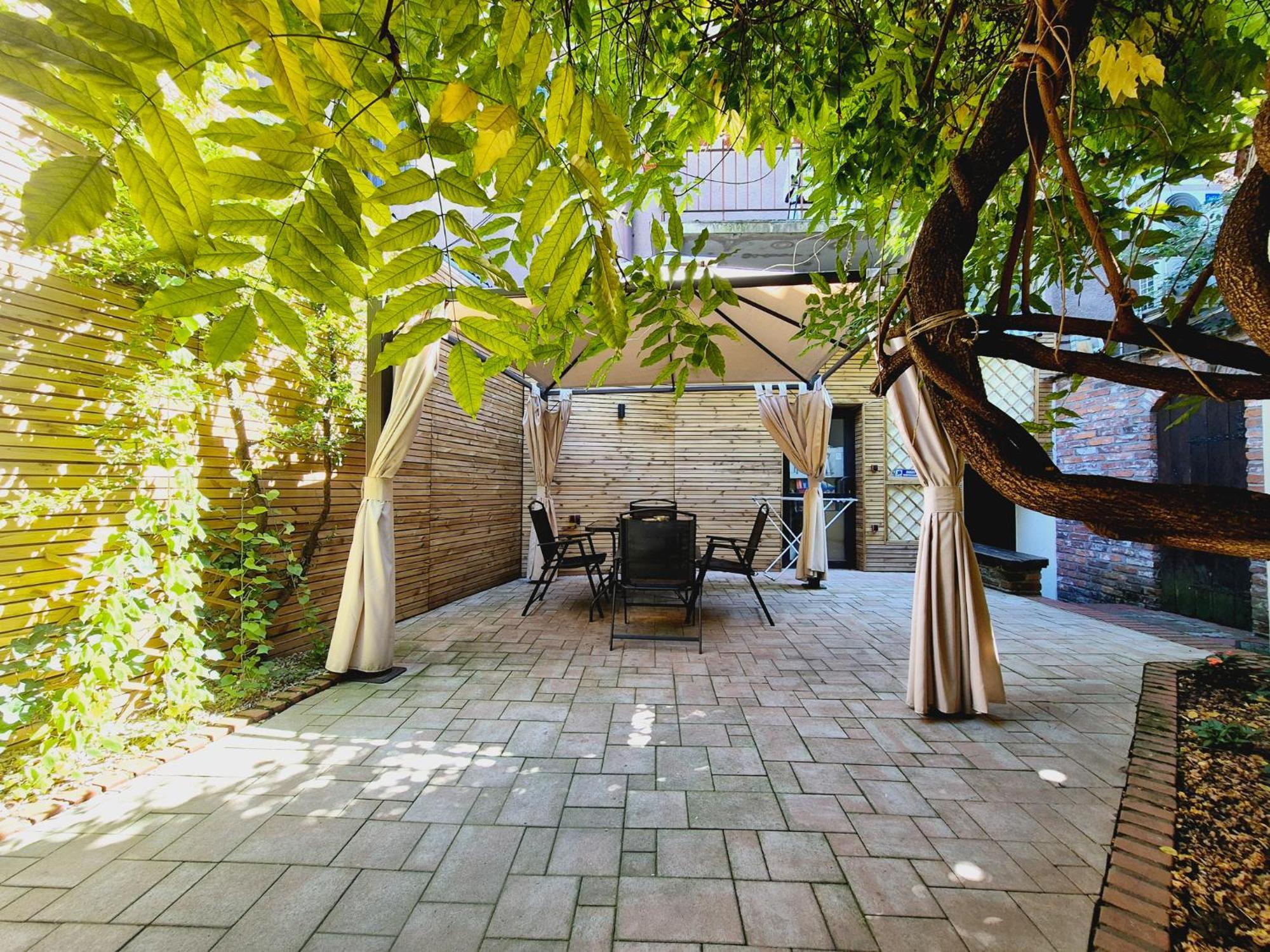 Pini Hostel - Przytulne Pokoje W Centrum Krakowa מראה חיצוני תמונה
