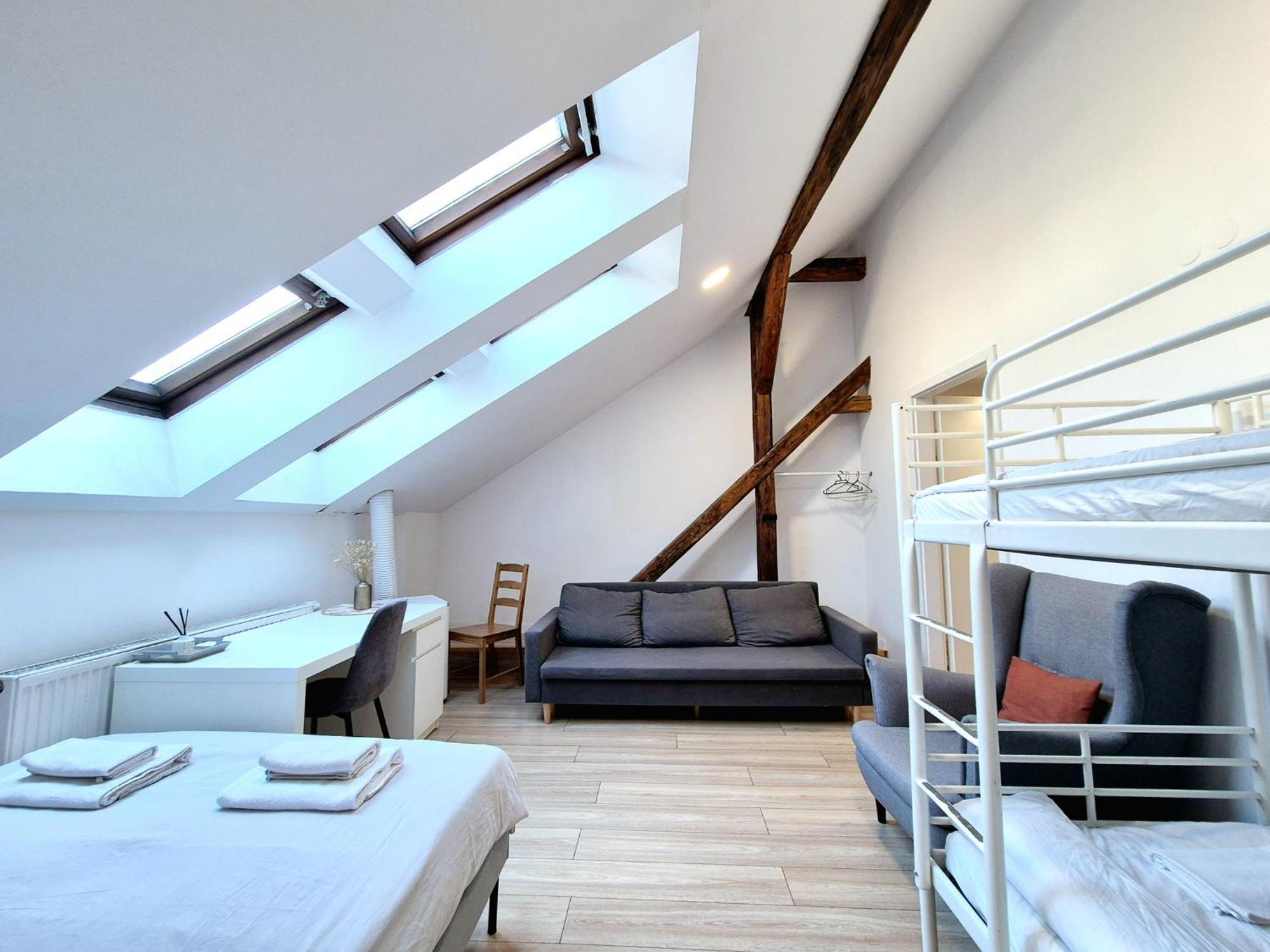 Pini Hostel - Przytulne Pokoje W Centrum Krakowa מראה חיצוני תמונה