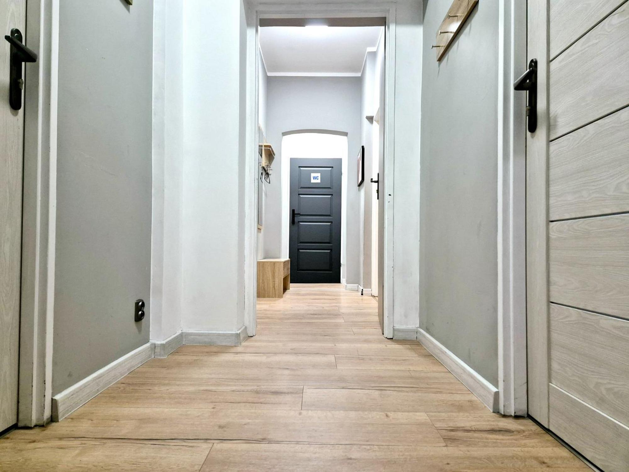 Pini Hostel - Przytulne Pokoje W Centrum Krakowa מראה חיצוני תמונה