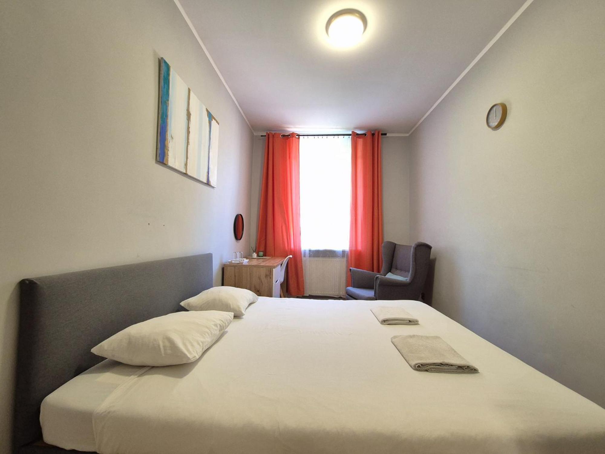 Pini Hostel - Przytulne Pokoje W Centrum Krakowa מראה חיצוני תמונה