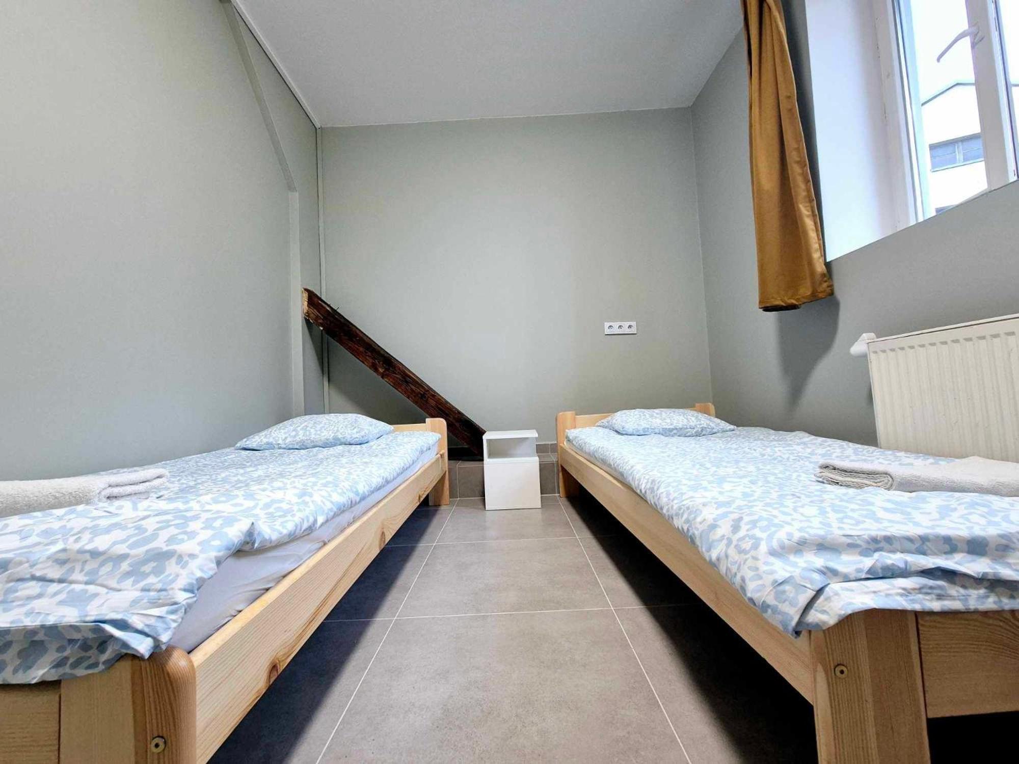 Pini Hostel - Przytulne Pokoje W Centrum Krakowa מראה חיצוני תמונה